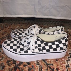 Vans Platform Checkered Authentic Sneakers